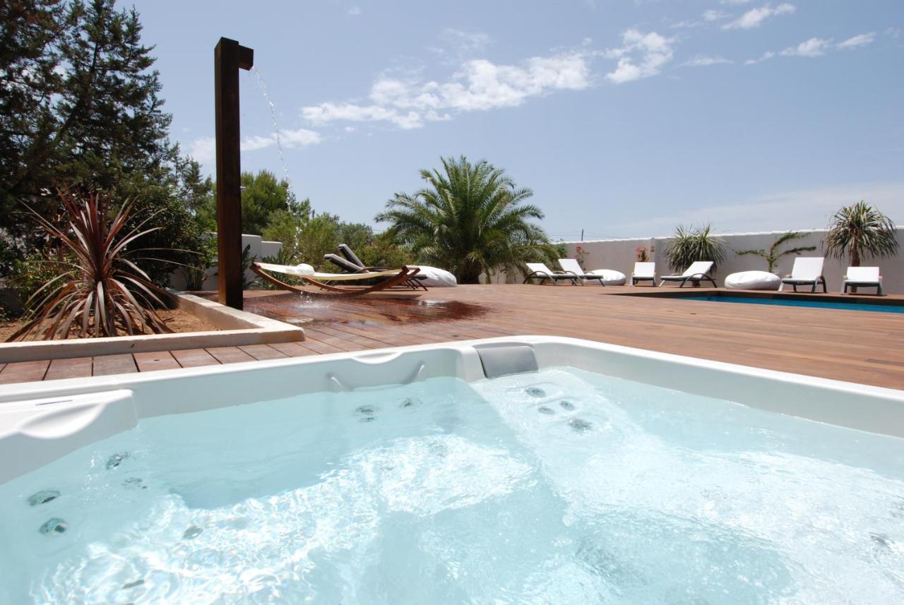 Aparthotel La Hacienda San Ferrán de ses Roques Exteriér fotografie