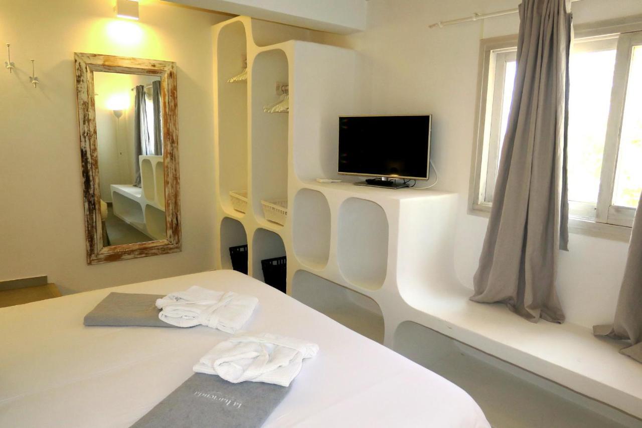 Aparthotel La Hacienda San Ferrán de ses Roques Exteriér fotografie
